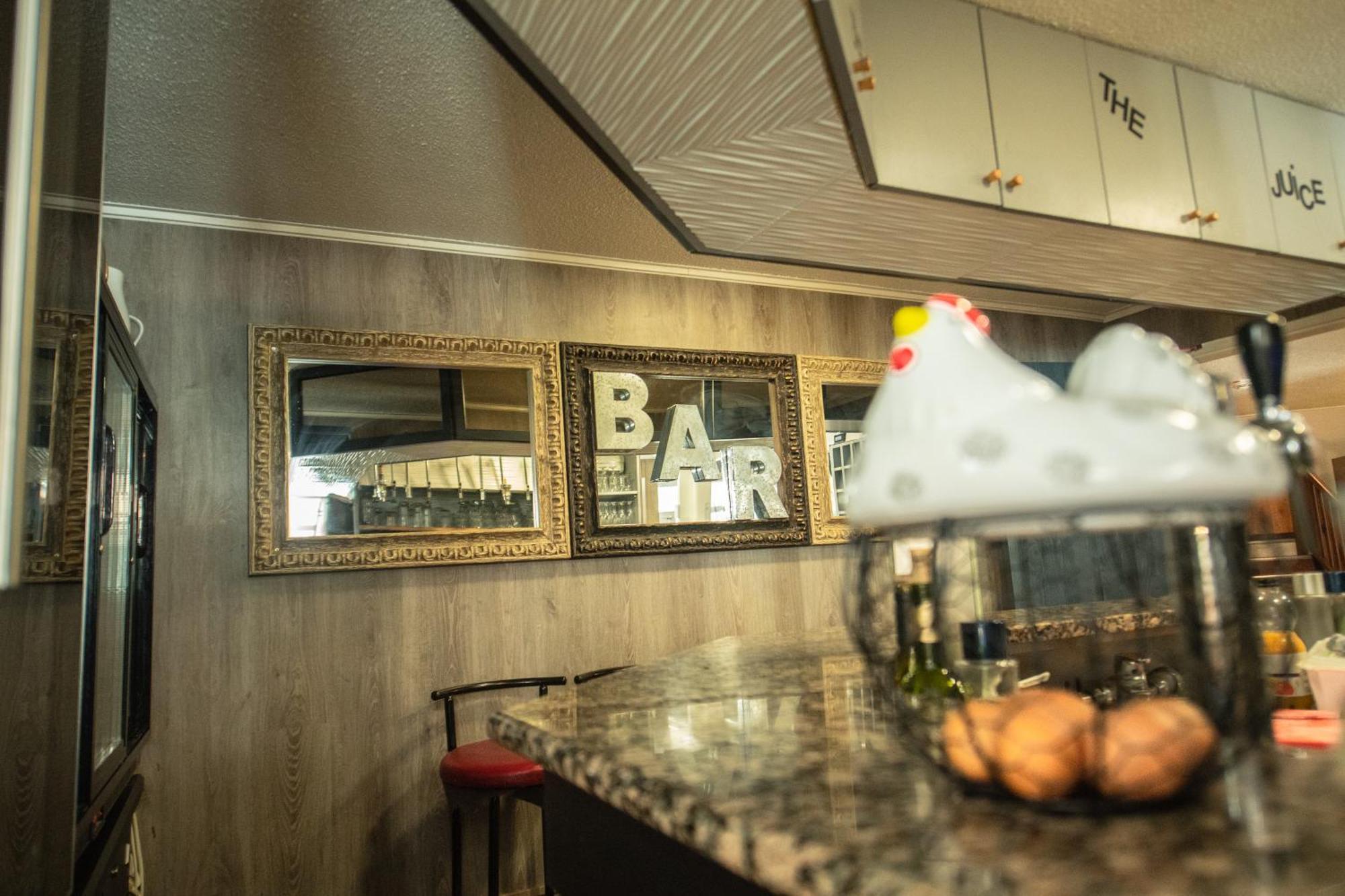Logis Hotel - Le Relais Du Parisis Villeparisis Eksteriør bilde