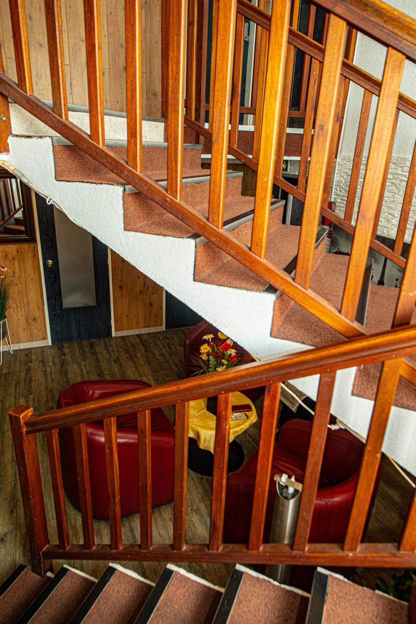 Logis Hotel - Le Relais Du Parisis Villeparisis Eksteriør bilde