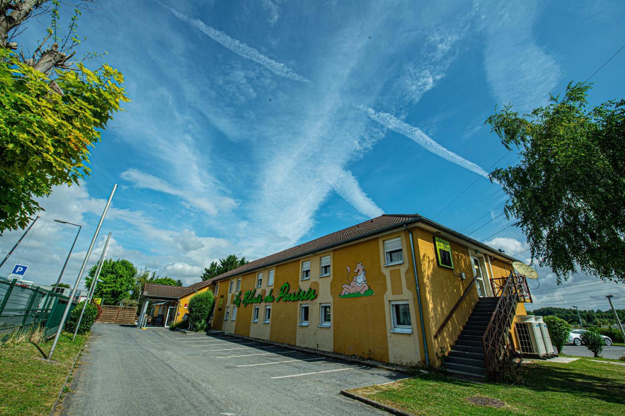 Logis Hotel - Le Relais Du Parisis Villeparisis Eksteriør bilde