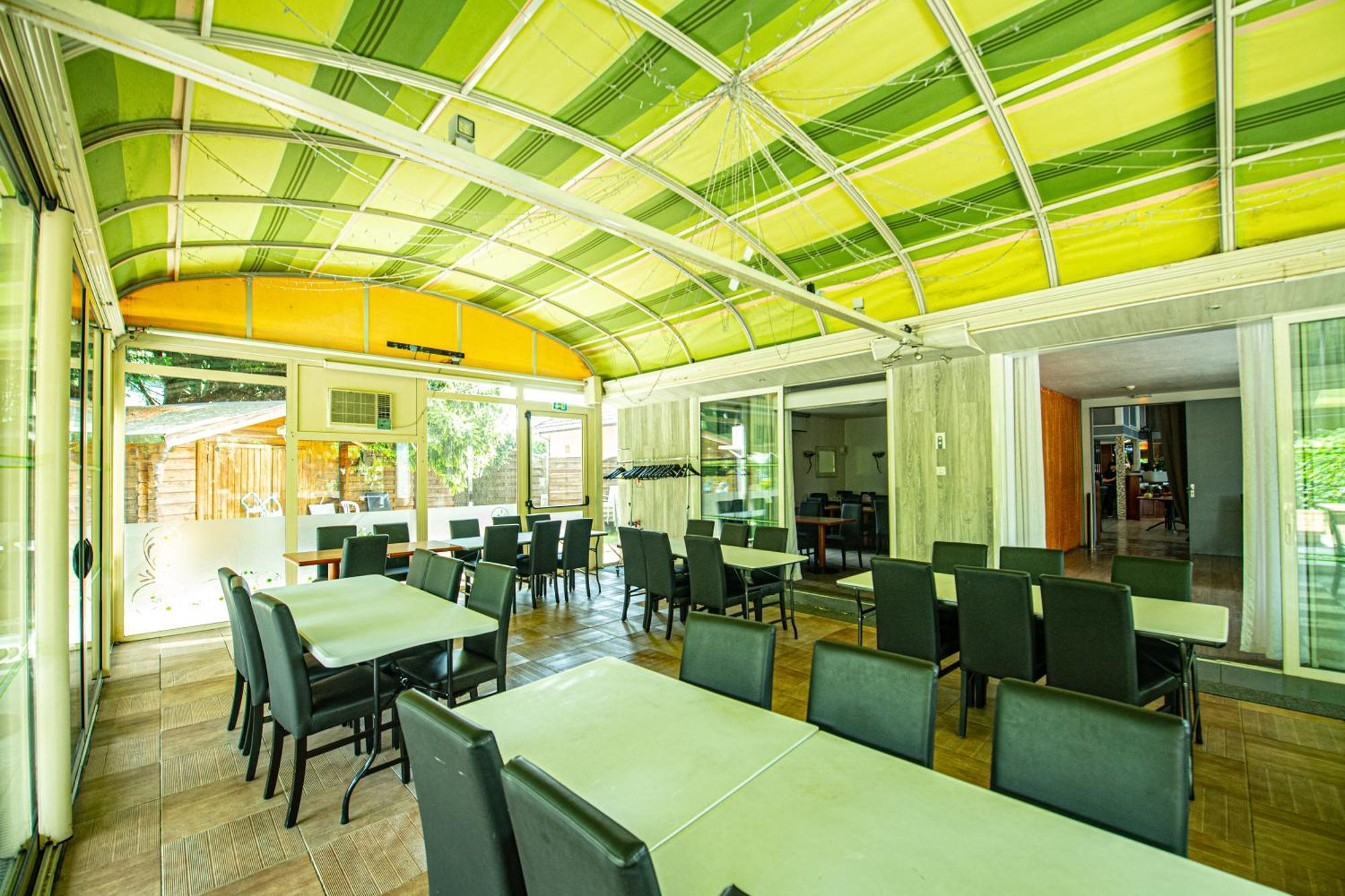 Logis Hotel - Le Relais Du Parisis Villeparisis Eksteriør bilde