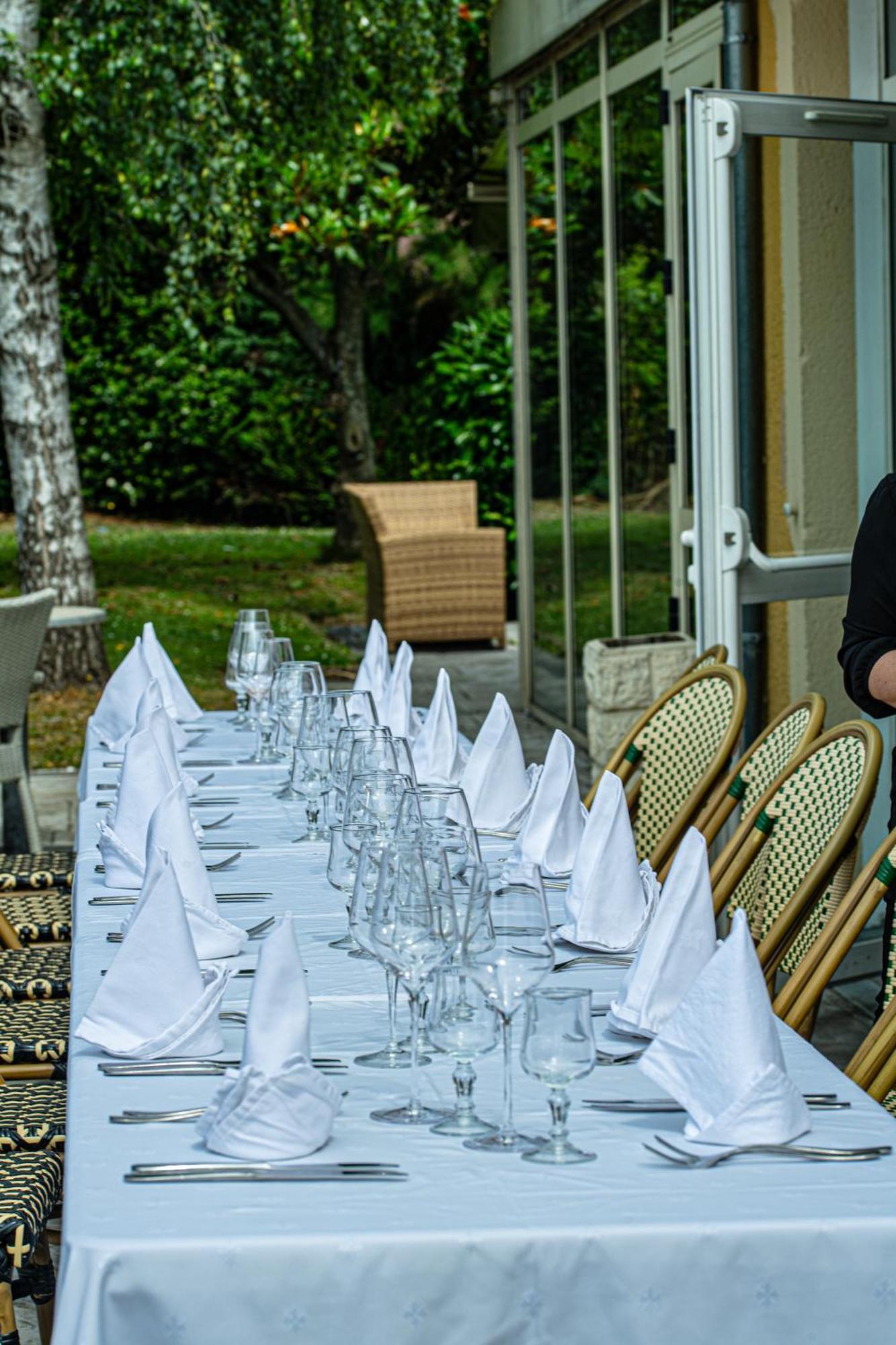 Logis Hotel - Le Relais Du Parisis Villeparisis Eksteriør bilde